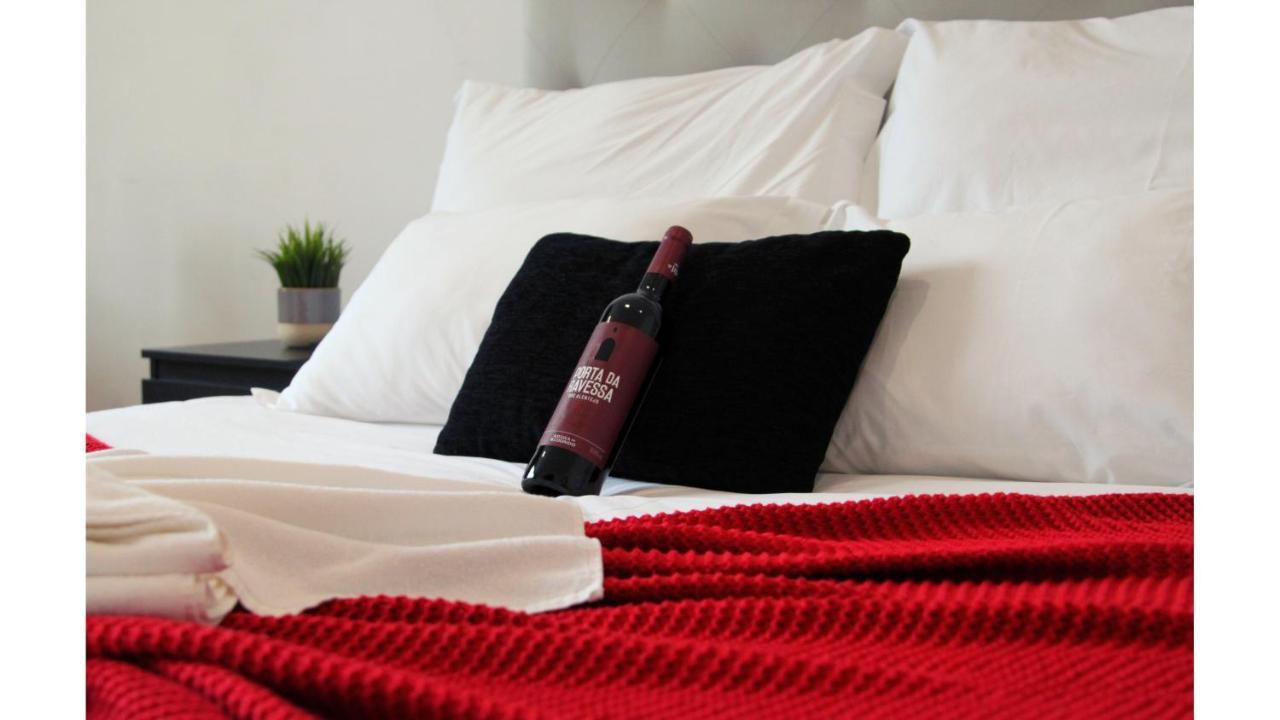 Rentalist Apartaments- Santa Catarina Porto Ngoại thất bức ảnh
