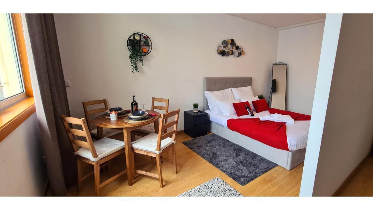 Rentalist Apartaments- Santa Catarina Porto Ngoại thất bức ảnh